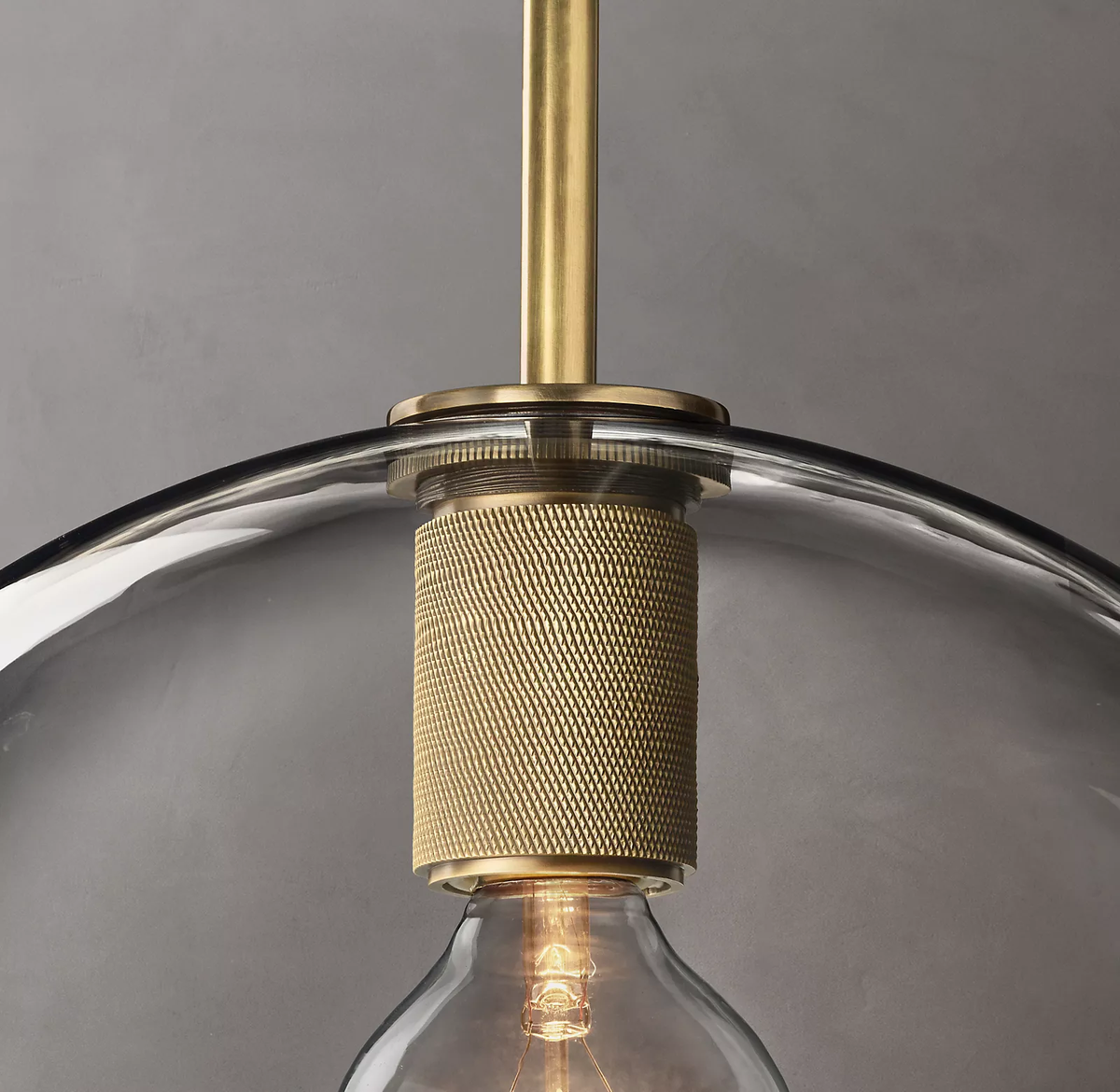 Utivence Globe Pendant Light