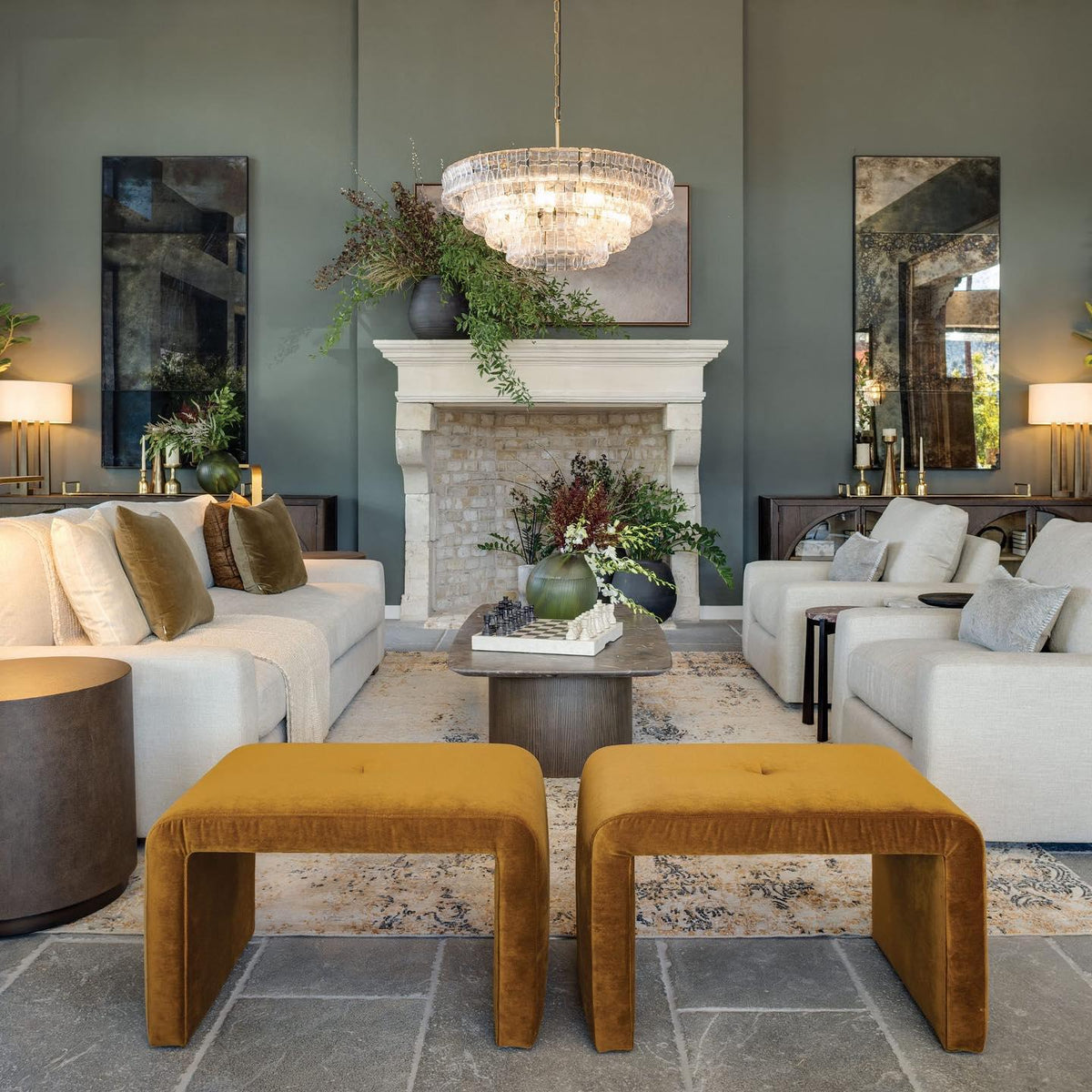 Ghiaccio Textured Round Chandelier