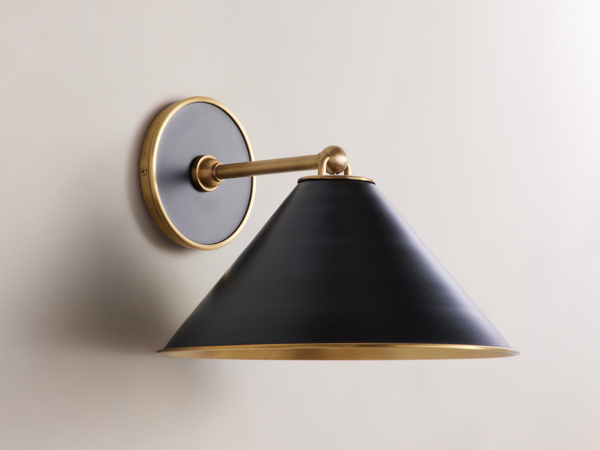 ArnoWall Sconce
