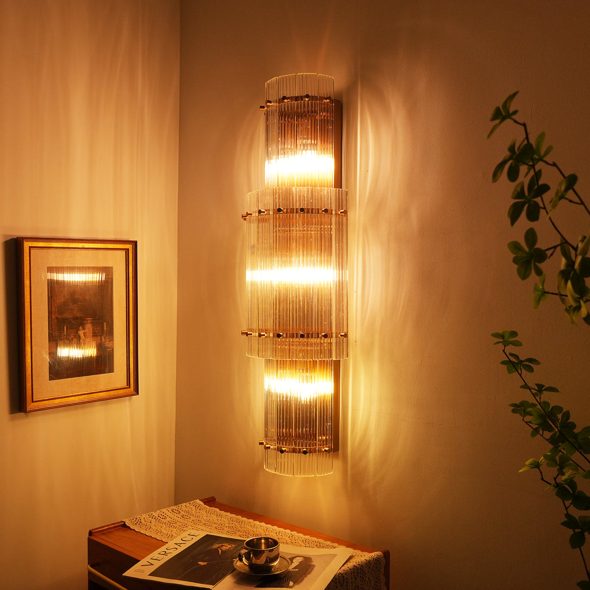Sanrico Glass Round Wall Sconce